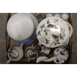 A TRAY OF ASSORTED CERAMICS TO INC ROYAL ALBERT COUNTRY WALK COLLECTION PLATES, ROYAL COPENHAGEN