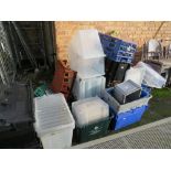 A LARGE QUANTITY OF ASSORTED PLASTIC CRATES, TRAYS ETC A/F
