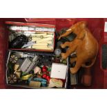 A TRAY OF ASSORTED COLLECTABLES TO INCLUDE TREEN ELEPHANT, TOY CARS ETC