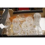 A TRAY OF ASSORTED GLASSWARE TO INCLUDE CUT GLASS EXAMPLES