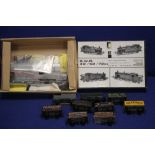 A COLLECTION OF RAILWAY ITEMS TO INCLUDE ROLLING STOCK PART BUILT MODEL KIT ETC
