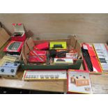 A BOX OF HORNBY RAILWAY ACCESSORIES TO INC TRACK, CONTROLLER ETC