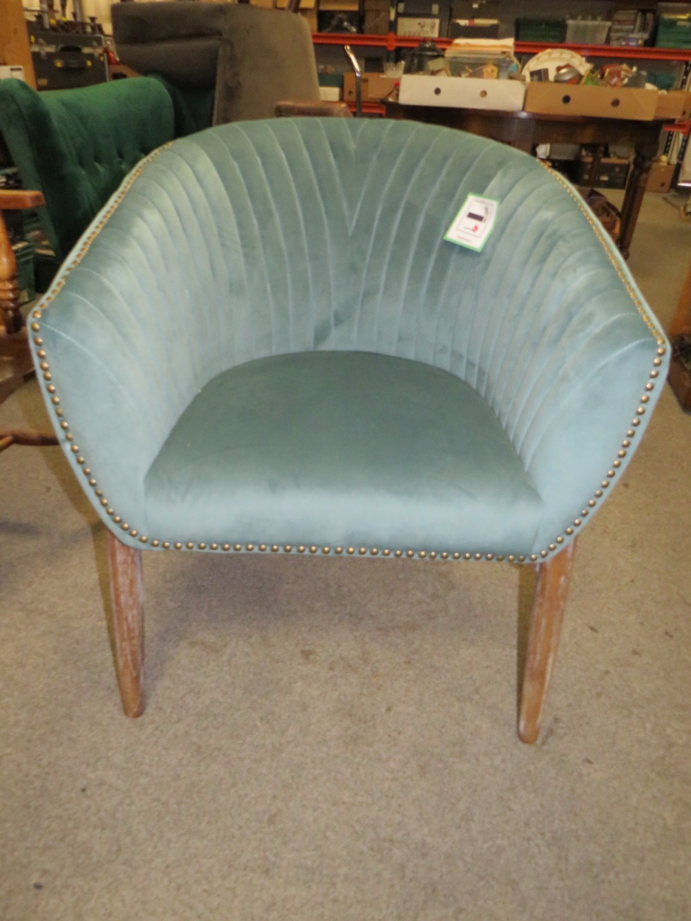 A MODERN TEAL UPHOLSTERED TUB CHAIR - Image 2 of 3