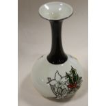 A SIGNED LIMITED EDITION LORNA BAILEY HOLLY VASE No 103 / 250