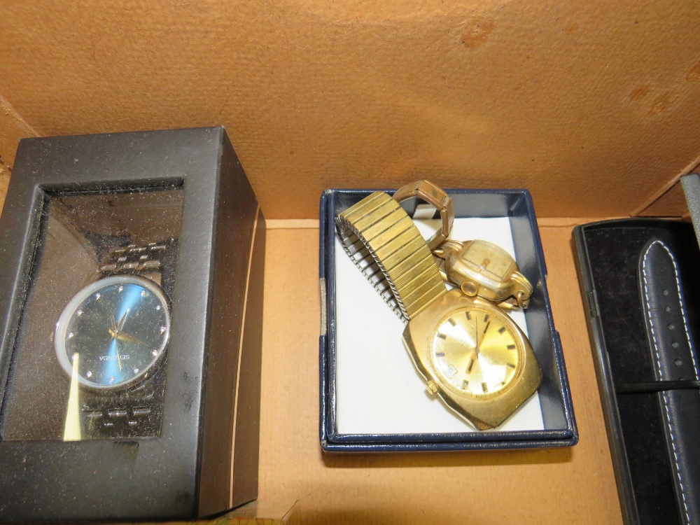A BOX OF ASSORTED MODERN AND VINTAGE WRISTWATCHES ETC TO INC SEKONDA, ROAMER ETC - Image 4 of 5