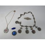 A COLLECTION OF VINTAGE COSTUME JEWELLERY, to include a guilloche enamel pendant locket, butterfly