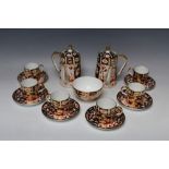 A COLLECTION OF ROYAL CROWN DERBY PORCELAIN OLD IMARI PATTERN TEAWARE, pattern No 2451, comprising