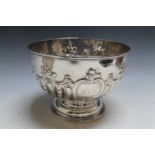 A HALLMARKED SILVER FOOTED BOWL BY GOLDSMITHS AND SILVERSMITHS OF LONDON - LONDON 1900, approx