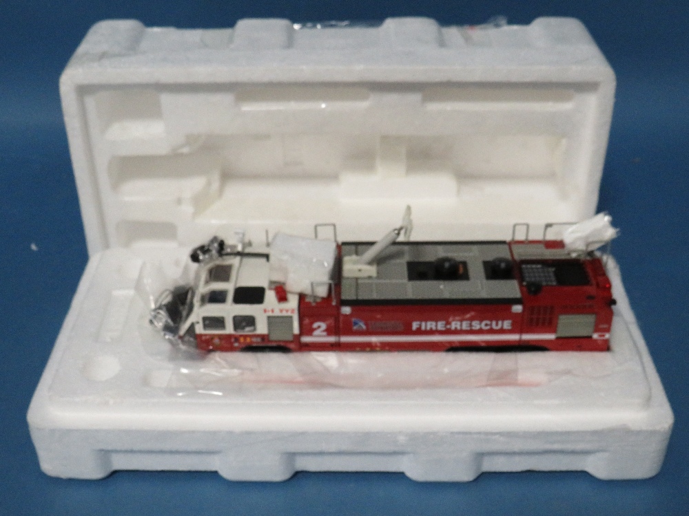 TWO BOXED OSHICOSH STRIKER 3000 1:50 SCALE RESPOND FULL FORCE VEHICLES, TWH078/01095 and TWH078/ - Image 4 of 4