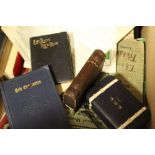 A BOX OF VINTAGE BOOKS AND MAGAZINES ETC TO INCLUDE POCKET BIBLES