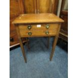 A SMALL 19TH CENTURY TWO DRAWER WORK TABLE W-50 CM