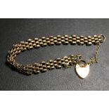 A 9CT GOLD GATE BRACELET, APPROX WEIGHT 10G