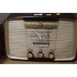 A VINTAGE MURPHY DECO STYLE RADIO