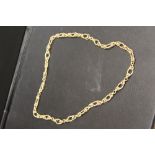 AN UNUSUAL LINK NECKLACE STAMPED 9CT TO THE CLASP, APPROX WEIGHT 7.9G