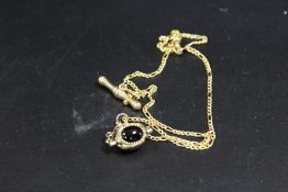 A 9CT GOLD ALBERT CHAIN STYLE NECKLACE