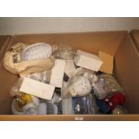 A LARGE BOX OF ASSORTED LIGHTS, FITTINGS ETC