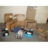 A SELECTION OF BOXED ITEMS TO INCLUDE A CLOTHES SPINNER, 2 CONVECTOR HEATERS, A BATHROOM SINK LIGHTS