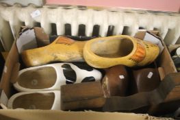 TRAY OF WOODEN CLOGS (TRAY NOT INCLUDED)