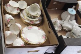 TWO TRAYS OF CERAMICS TO INCLUDE FOUR ROYAL ALBERT FLOWER OF THE MONTH CUPS AND SAUCERS - JAN,