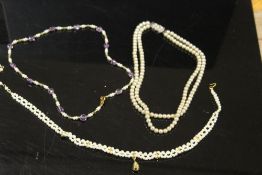 THREE VINTAGE & MODERN PEARL NECKLACES, TO INCLUDE A SEED PEARL EXAMPLE WITH INTERSPERSED POLISHED