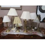 A QUANTITY OF ASSORTED TABLE LAMPS TO INCLUDE BRASS EXAMPLES