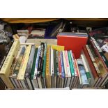 A TRAY OF RAILWAY AND TRAIN BOOKS