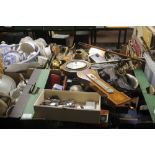 TWO TRAYS OF ASSORTED TREEN AND METALWARE TO INCLUDE A BRASS INK WELL ETC (TRAYS NOT INCLUDED)