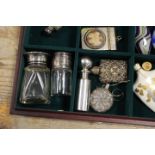 A COLLECTION OF ASSORTED SCENT BOTTLES ETC TO INCLUDE HALLMARKED SILVER AND ORIENTAL EXAMPLES ETC