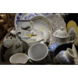 A TRAY OF ASSORTED CERAMICS TO INC ROYAL DOULTON, AYNSLEY ETC