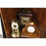 A MAHOGANY CASED EDWARDIAN MANTLE CLOCK, A GEORGIAN STYLE BRACKET CLOCK WITH MODERN 8 DAY MOVEMENT