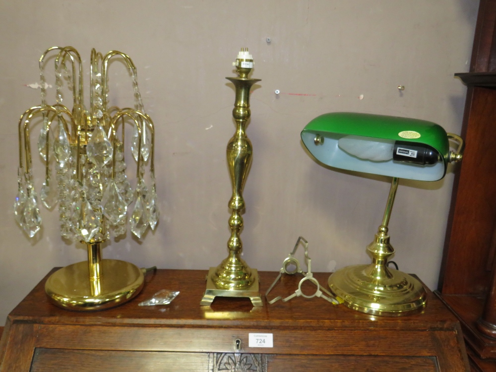 NINE ASSORTED BRASS TABLE LAMPS TO INCLUDE A BANKERS LAMP - Image 5 of 5