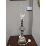 A LARGE VINTAGE TABLE LAMP