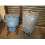 TWO VINTAGE BOILERS COMPRISING AN ENAMEL EXAMPLE AND A LARGE GALVANISED EXAMPLE (2)
