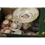 A TRAY OF ASSORTED ANTIQUE CERAMICS TO INCLUDE WORCESTER ETC