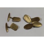 TWO PAIRS OF 9CT GOLD CUFFLINKS - APPROX WEIGHT 9.5 G