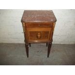 AN ANTIQUE FRENCH STYLE BEDSIDE MARBLE TOPPED POT CUPBOARD