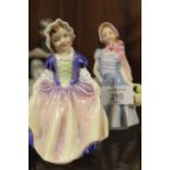 A ROYAL DOULTON FIGURINE 'WENDY' TOGETHER WITH 'DINKY DO' (2)