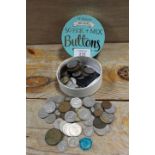 SMALL TIN OF ASSORTED VINTAGE COINS