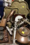 A TRAY OF ASSORTED METALWARE AND TREEN TO INC CANDLESTICKS