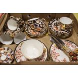 A TRAY OF ASSORTED ROYAL CROWN DERBY /TEA AND DINNERWARE MAINLY OLD IMARI ETC