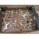 A TRAY OF ASSORTED MINIATURE ANIMALS TO INCLUDE WADE, GLASS ANIMALS, BESWICK DALMATIONS ETC (QTY)