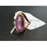 A VINTAGE STYLE AMETHYST RING STAMPED 9CT - APPROX WEIGHT 6.2 G