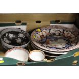 A TRAY OF CERAMICS TO INCLUDE ORIENTAL CHARGERS ETC A/F
