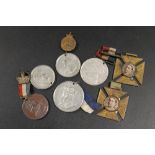 A COLLECTION OF VICTORIAN AND OTHER MEDALS AND MEDALLIONS