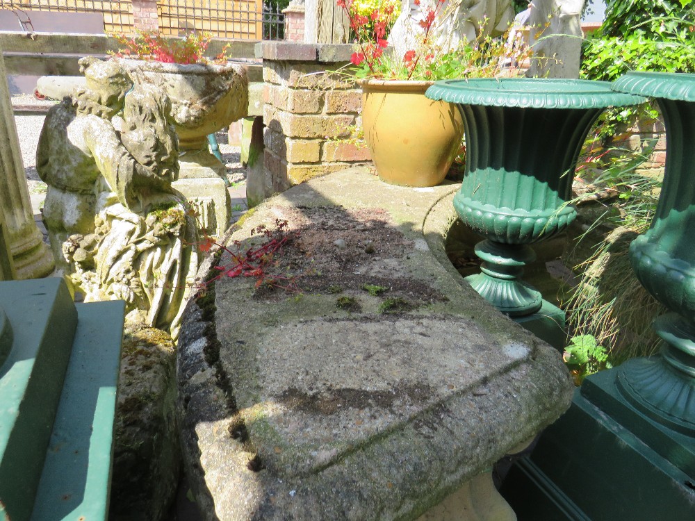 A LARGE CURVED GARDEN STONE BENCH - Image 2 of 3