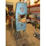 AN EVENWOOD ELECTRIC BANDSAW - 3 PHASE