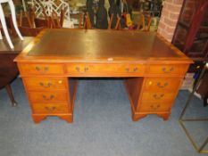 A 20TH CENTURY YEW LEATHER TOPPED TWIN PEDESTAL DESK H-77 W-152 D-90 CM