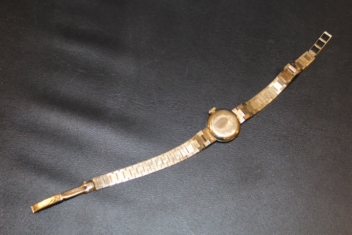 A HALLMARKED 9CT GOLD AUDAX FORTIS SWISS MADE WRISTWATCH - APPROX WEIGHT 19.1 G - Image 2 of 2