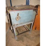 AN INDUSTRIAL WOODWORKING TABLE SAW 240V