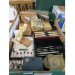 A TRAY OF ASSORTED COLLECTABLES TO INCLUDE A CASED RIEFLER DRAFTSMAN SET CLOCKS, BINOCULARS ETC